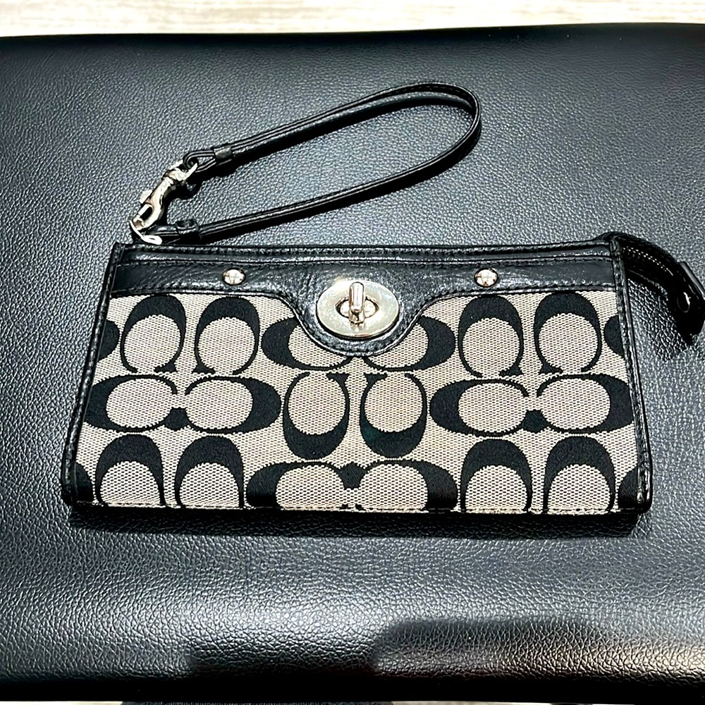Coach long wrist wallet